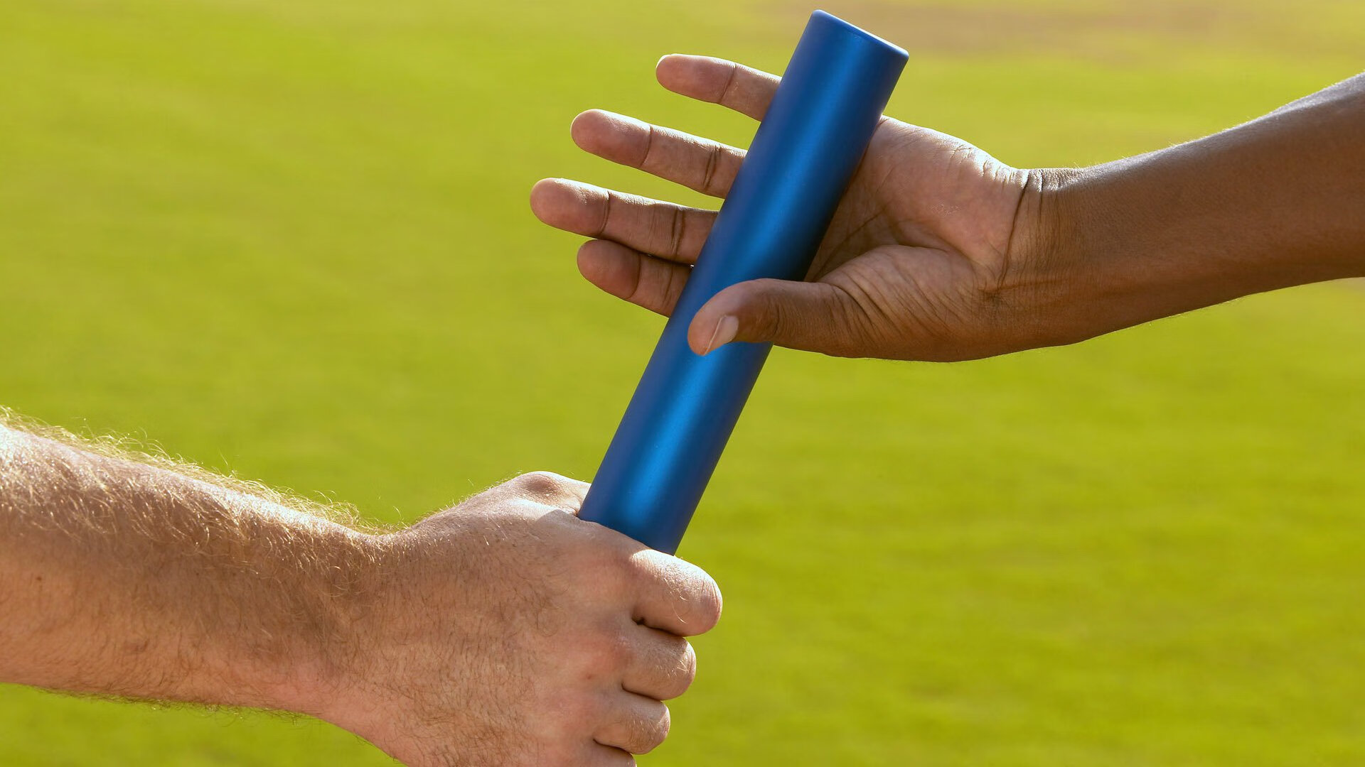 “西甲焦点：明星飞驰场上，场面精彩绝伦”